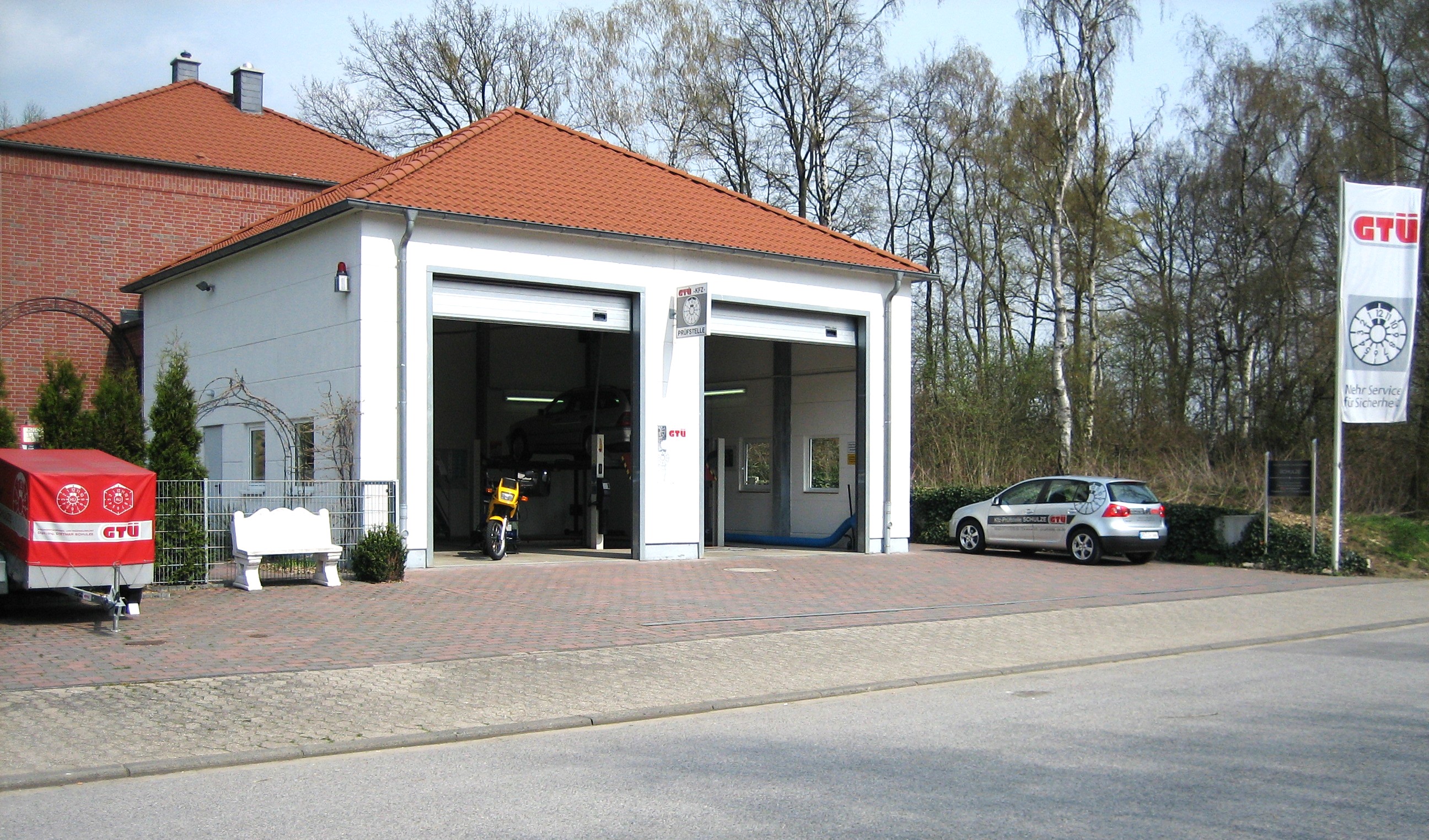 Moderne Prüfstelle des Sachverständigen- und Ingenieurbüros Schulze